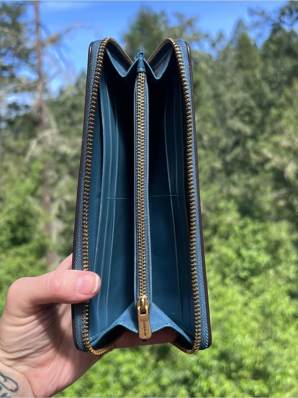 COACH Long Zip-Around Smooth Leather Wallet Blue w Gunmetal Hardware AUTHENTIC